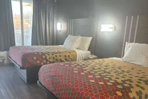 Econo Lodge Calhoun South - Chambre