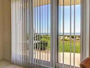 81 Ocean Place - Room