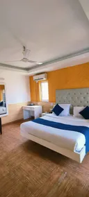 Limewood Riverside Resort - Camera