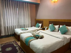 Hotel The President - Habitación