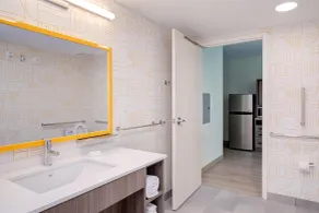 Home2 Suites By Hilton Smithfield Selma - Salle de bain