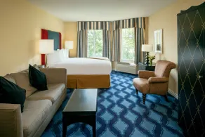 Plaza Inn & Suites at Ashland Creek - Chambre