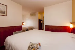 Brit Hotel Agen - L'Aquitaine - Rom