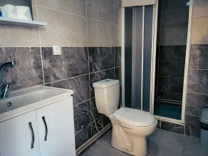 Life Artemis Bornova - Bathroom