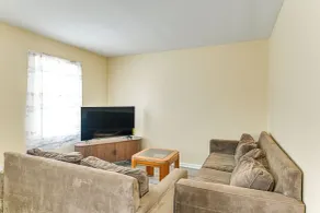 Near Hospitals: Home w/ Yard in Albany! - Innvendig