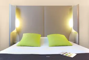 Campanile PRIME - Saint-Quentin-en-Yvelines - Chambre