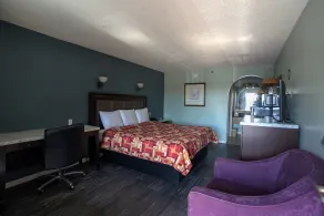 Excel Inn & Suites - Værelse