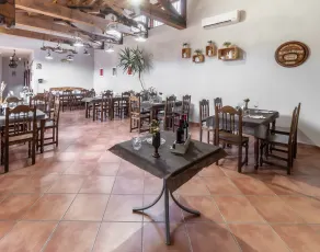 Hotel Rural VII Carreras by Vivere Stays - Restaurant