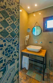 Thalassokipos - Bathroom