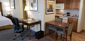Homewood Suites by Hilton Hagerstown - Chambre