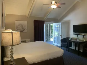 Golden Haven Hot Springs - Chambre
