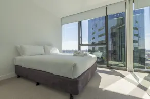 Apartments Melbourne Domain - New Quay Docklands - Room