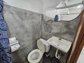 Santa Toro Hotel excelente ubicación  - Baño