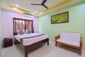 FabHotel Knight Airways - Nr Guwahati Airport - Habitación