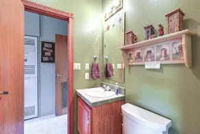 Hermosa Home w/ Deck: 2 Mi to Custer State Park! - Badezimmer