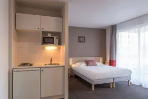 Hotel Apartment 24 - Room