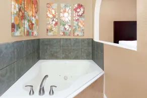 Days Inn by Wyndham Arcadia Louisiana - Rum