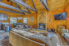 Peaceful & Private Cloudcroft Cabin with Deck! - Innvendig