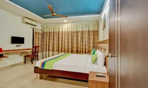 Treebo Premium Raj Elegance Manyata Tech Park - Rom