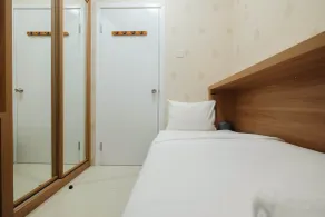 2BR Apartment Green Pramuka City near Shopping Mall - Habitación