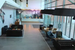DoubleTree by Hilton Hotel Leeds City Centre - Reception