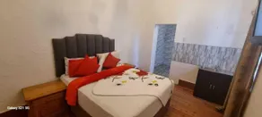 Neo & Ruks Guest Houses Boston - Room