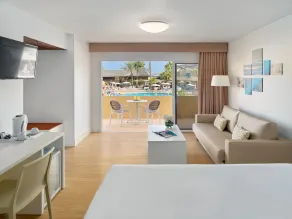 Hotel Arena Suite - Adults Only - Vue de la chambre