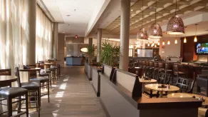 DoubleTree by Hilton Kansas City - Overland Park - Restaurant