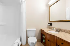 Quality Inn & Suites McAlester on Hwy 69 - Salle de bain