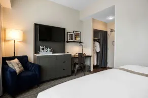 enVision Hotel Boston-Everett - Chambre