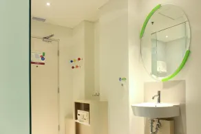 POP! Hotel Festival Citylink - Bathroom