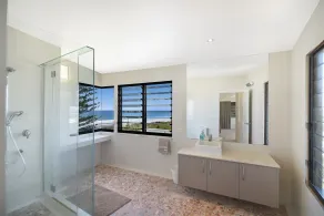 41 Pelican Street, Peregian Beach, Noosa Shire - Badeværelse