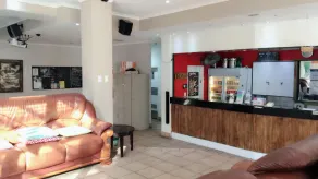 Gold Coast Backpackers - Hostel - Reception