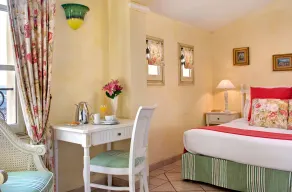 Hôtel La Grande Bastide - Teritoria - Rom