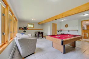 Ski, Hike & Game: White Mountains Family Retreat - Innenbereich
