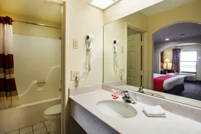 OYO Hotel LSU - Salle de bain