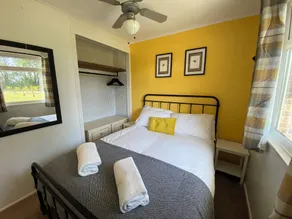 East Coast Chalets, Bee’s Knees @ California Sands - Værelse