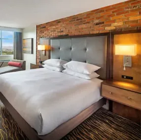 DoubleTree by Hilton Toronto Airport - Chambre