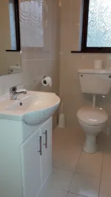 Mountain View Guesthouse - Bathroom