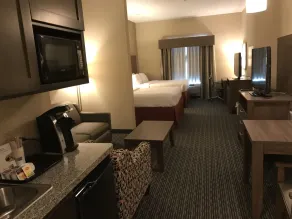 Holiday Inn Express & Suites Fredericksburg By IHG - Chambre