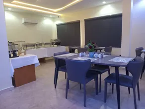 Captain Residency Hotel - Restaurant