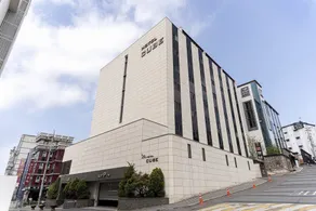 Hotel Cube - Exterior