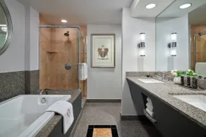 The Brown Palace Hotel and Spa, Autograph Collection - Salle de bain