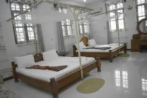 SULKHAN SERVICED APARTMENT - Room