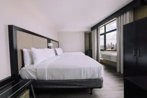 Holiday Inn Express Long Island City E - New York by IHG - Room