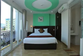 Melyna Hotel Nha Trang Beach - Chambre