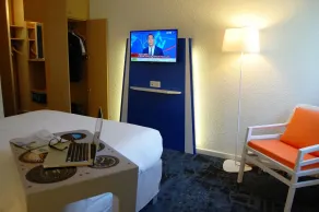 ibis Styles Marseille Provence Aéroport - Vue de la chambre