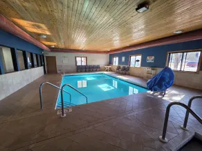 Super 8 by Wyndham Hayward WI - Piscine