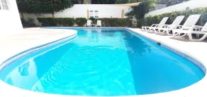 2-Bedroom Beach Apartment with Pool Costambar - Pool