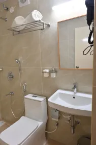 VInsara Inns Marathahalli-Premium Hotel - Bad